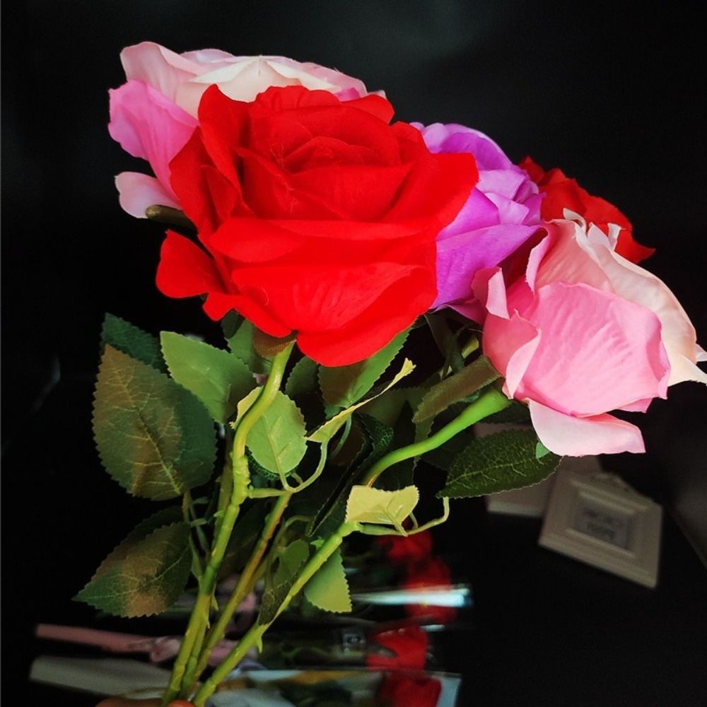 Glowing Artificial Rose Flower - Photography Artificial Lighting 评论和价格